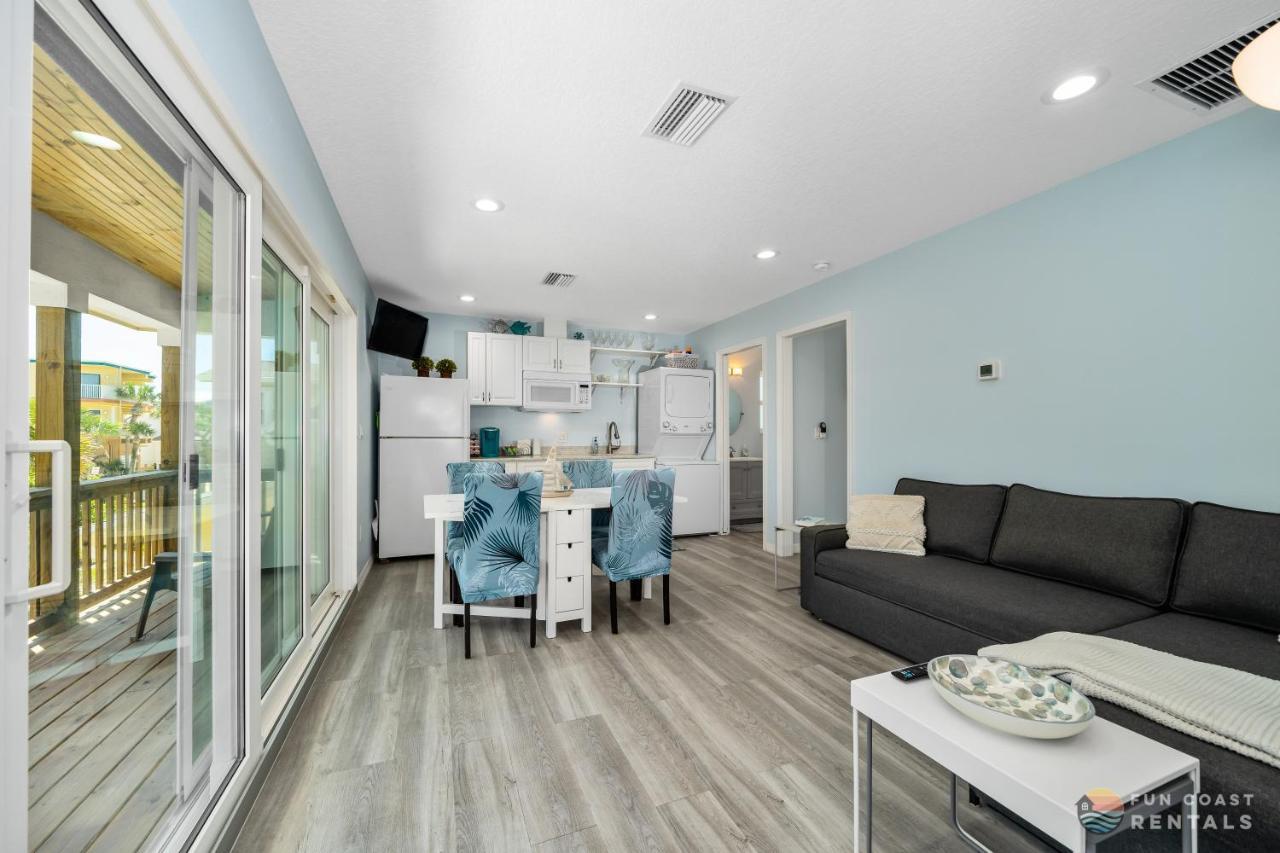 Dog Friendly Loft Steps From Beach With Gas Barbecue Grill And Upstairs Deck! New Smyrna Beach Eksteriør billede